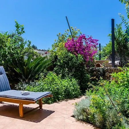 Apartment Private Garden *
